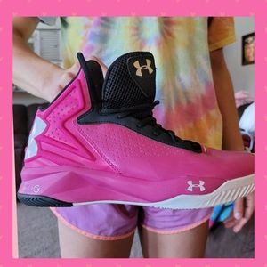 Women's Basketball Shoes